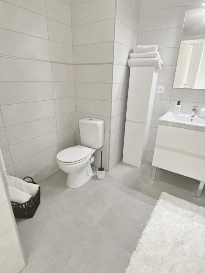 Apartamento Luxurious Flat At 5 Min By Walk To Monaco, Free Parking And Sea View Beausoleil Exterior foto