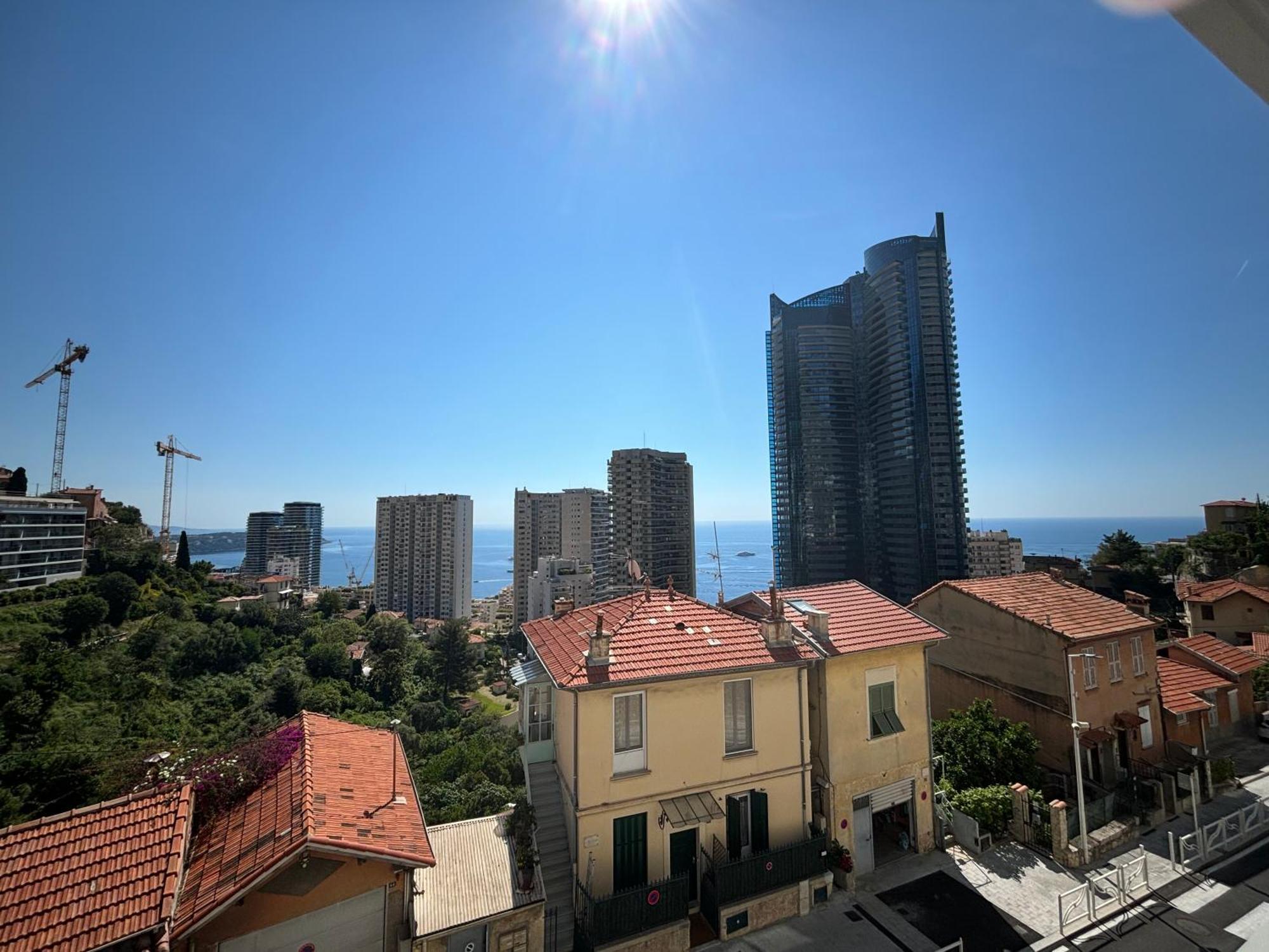 Apartamento Luxurious Flat At 5 Min By Walk To Monaco, Free Parking And Sea View Beausoleil Exterior foto